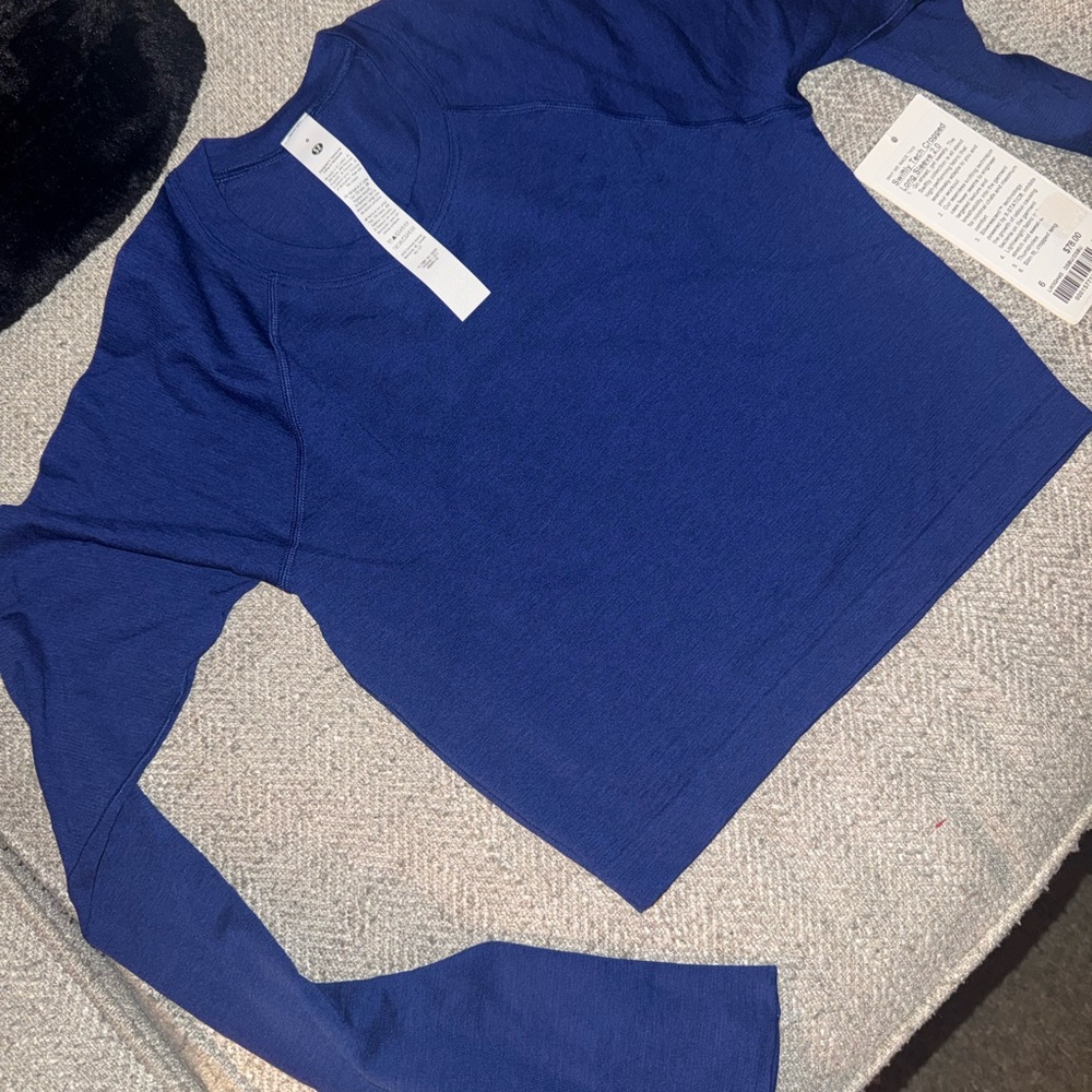 lululemon athletica Blue Long Sleeve Tee